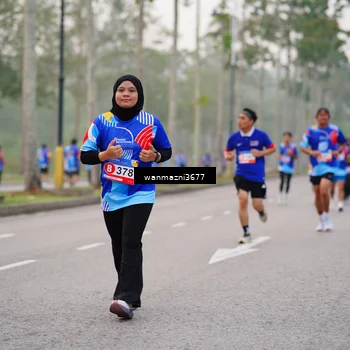 Runner Photo 5305921