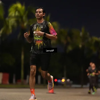 Runner Photo 5305990