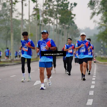 Runner Photo 5306000