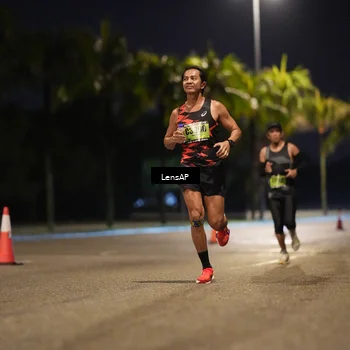 Runner Photo 5306368