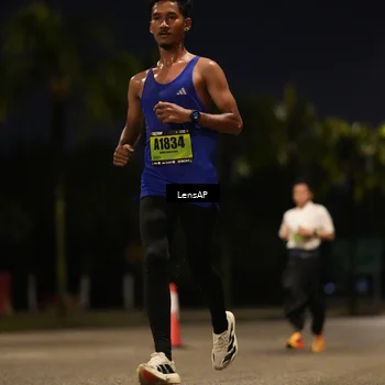Runner Photo 5307119
