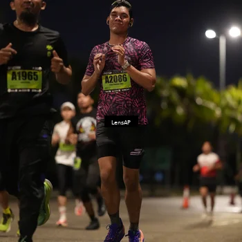 Runner Photo 5309754