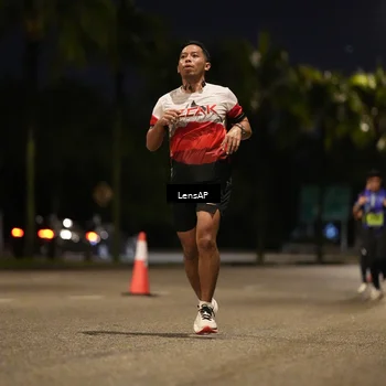 Runner Photo 5309800
