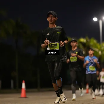 Runner Photo 5310573