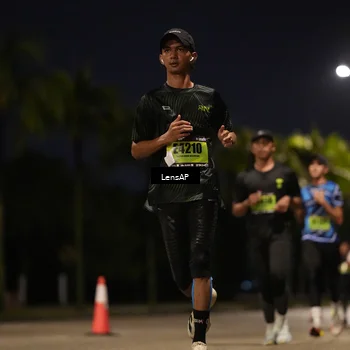 Runner Photo 5310575
