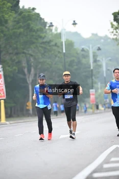 Runner Photo 5310593