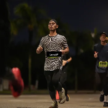 Runner Photo 5312437