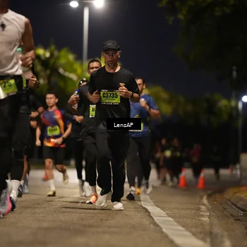 Runner Photo 5312643