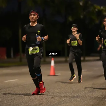 Runner Photo 5312842