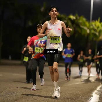 Runner Photo 5312981