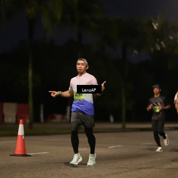 Runner Photo 5313112
