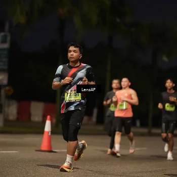 Runner Photo 5313200