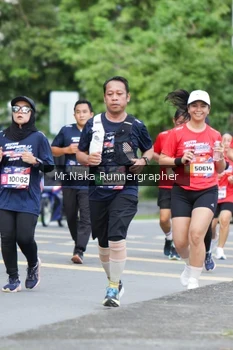 Runner Photo 53140