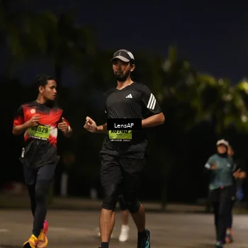 Runner Photo 5314100