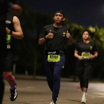 Runner Photo 5314186