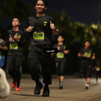 Runner Photo 5315000