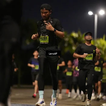Runner Photo 5315040