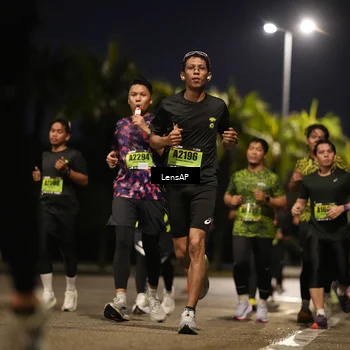 Runner Photo 5315048