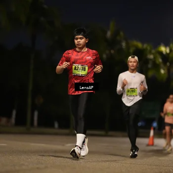 Runner Photo 5316058