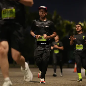 Runner Photo 5316168