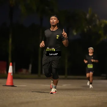 Runner Photo 5316200