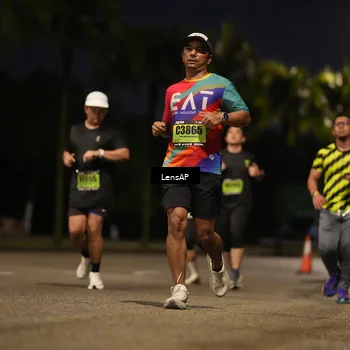 Runner Photo 5316246