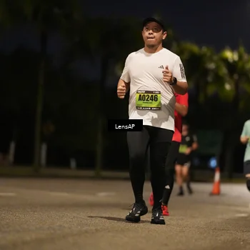 Runner Photo 5316990