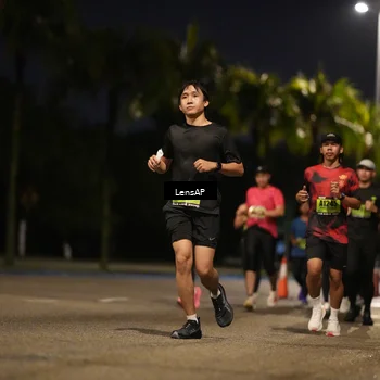Runner Photo 5317169