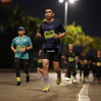 Runner Photo 5317396