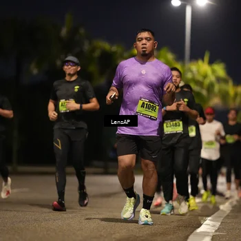 Runner Photo 5317555