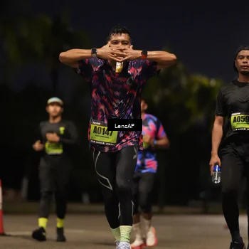 Runner Photo 5319459