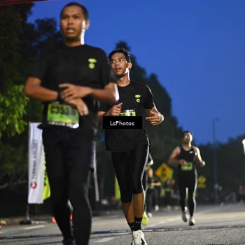 Runner Photo 5320002