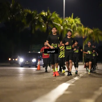 Runner Photo 5320400
