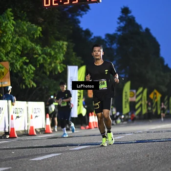 Runner Photo 5320435