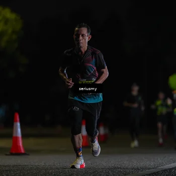 Runner Photo 5320656