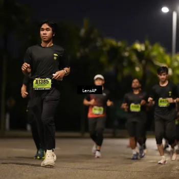 Runner Photo 5323253