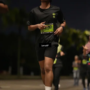 Runner Photo 5323576