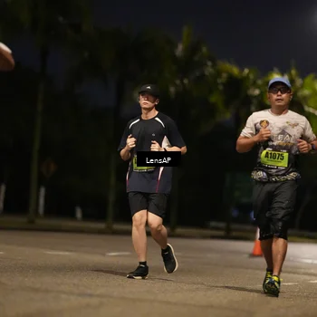 Runner Photo 5324038