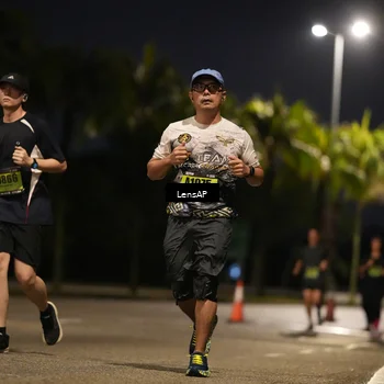 Runner Photo 5324046