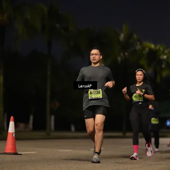 Runner Photo 5324088