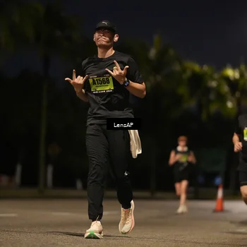 Runner Photo 5324815