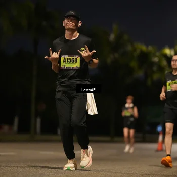 Runner Photo 5324830