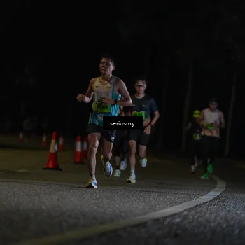 Runner Photo 5328004
