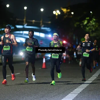 Runner Photo 5328376