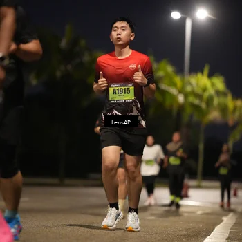 Runner Photo 5328800
