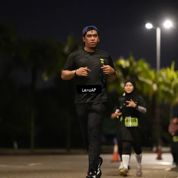 Runner Photo 5329357
