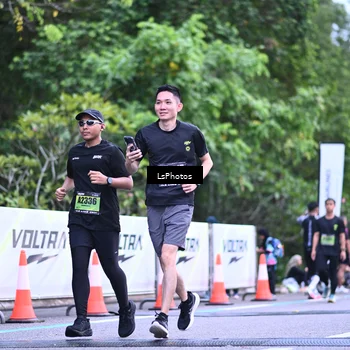 Runner Photo 5330340