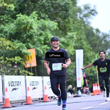 Runner Photo 5330393