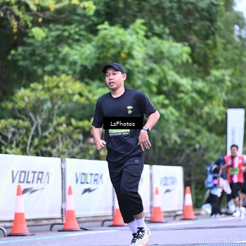 Runner Photo 5330518
