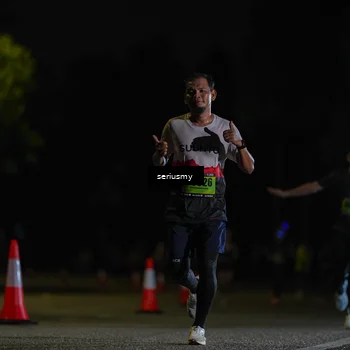 Runner Photo 5331943